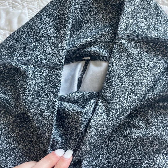 Lululemon Speckled Leggings - Picture 3 of 3